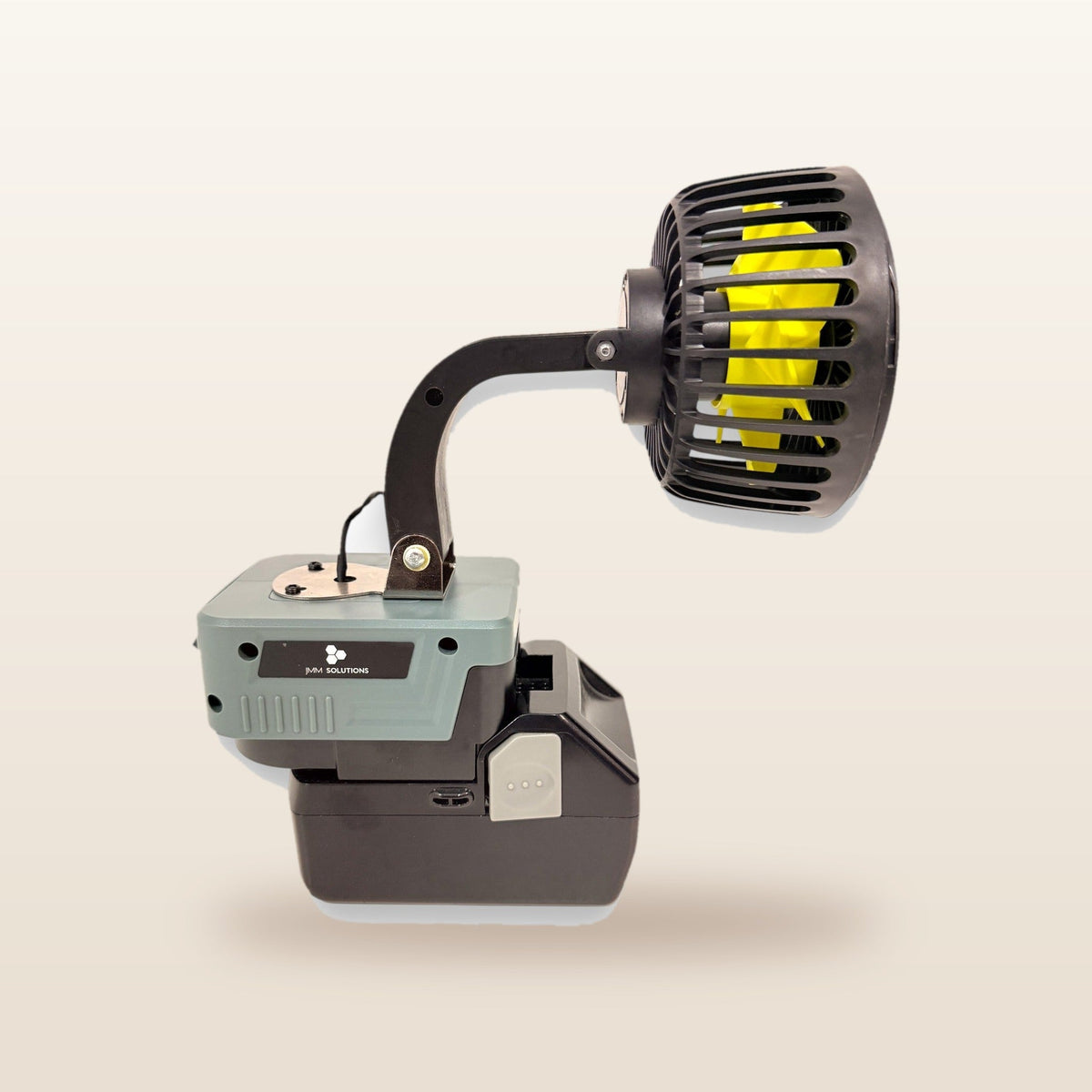 HiKOKI-compatible 18V 100mm Fan: fan head tilted on its flexible neck