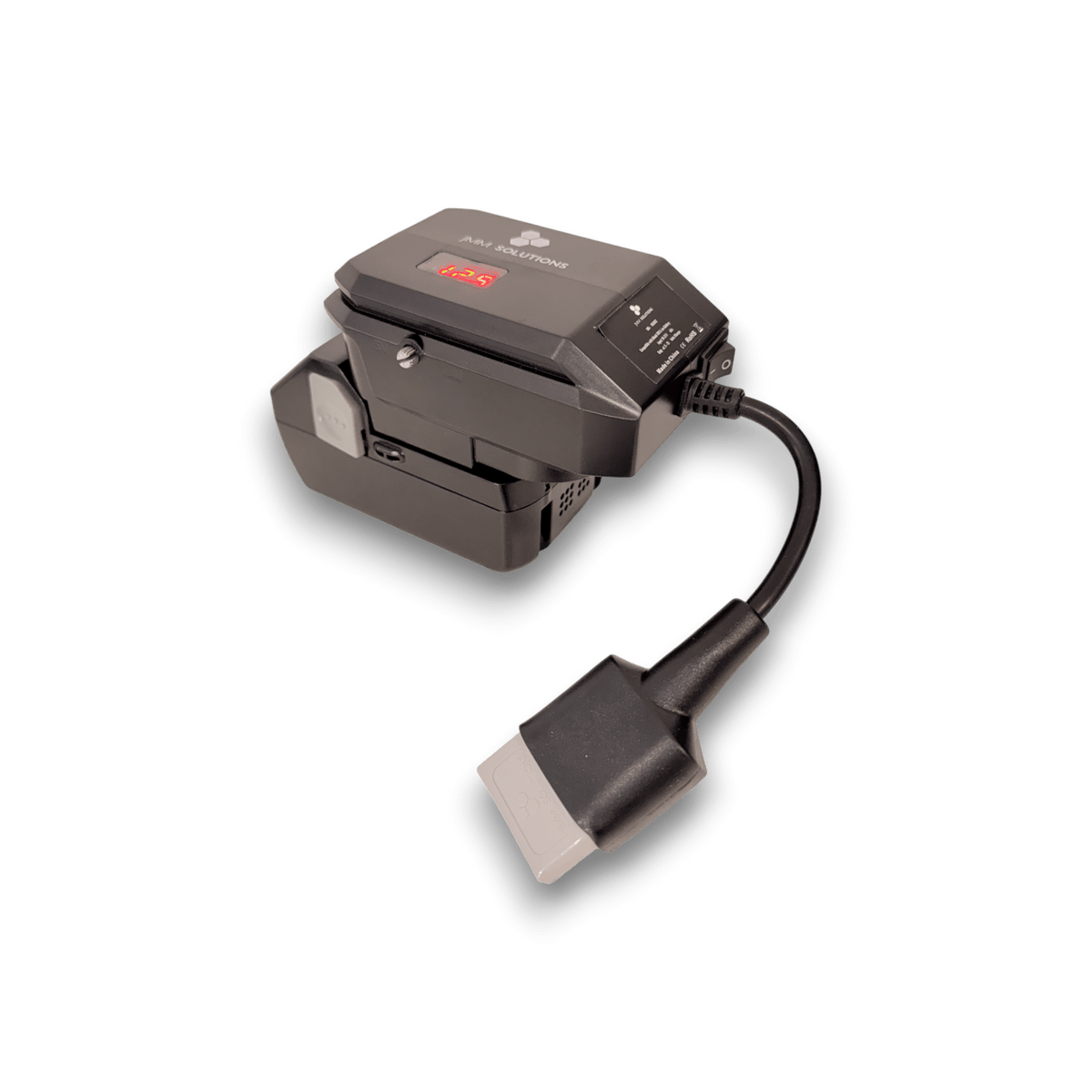 HiKOKI-compatible 18V to 12V Step Down Power Supply from Mr Swagman: on an 18V tool battery, with Anderson plug lead