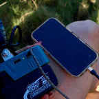 Makita-compatible 18V LED Camp Light: charging a phone from the light's USB port